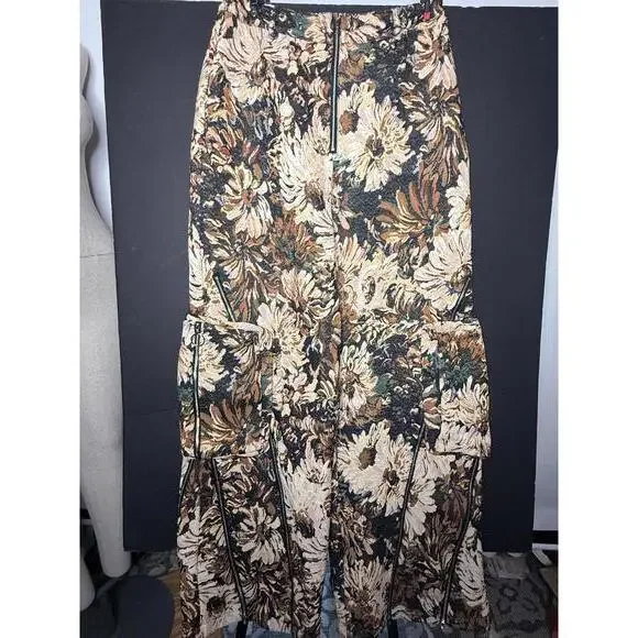 AKIRA - FANTASY CAPTURED BROCADE CARGO PANT - L - Picture 3 of 12